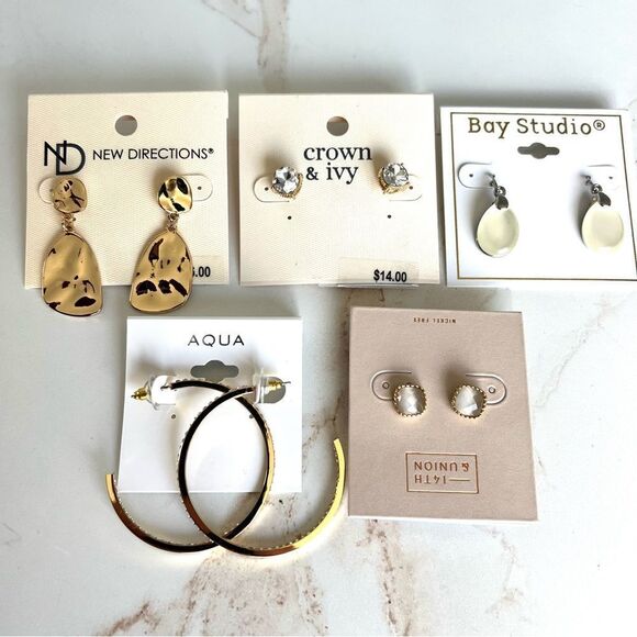 Earring Bundle 5 pair Hoop Stud Dangle Gold and Silvertone Earrings Jewelry NWT - Picture 1 of 7
